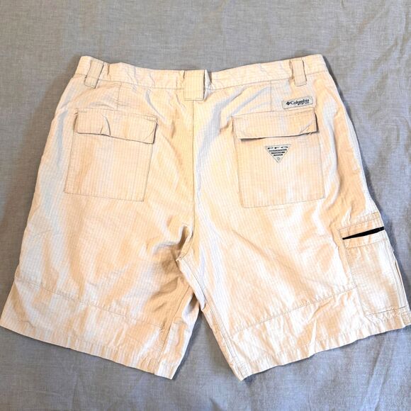 Columbia PFG Mens Shorts Sz 38 Tan Ripstop Flat Front Fishing Hiking Omni-Shade - Picture 2 of 10